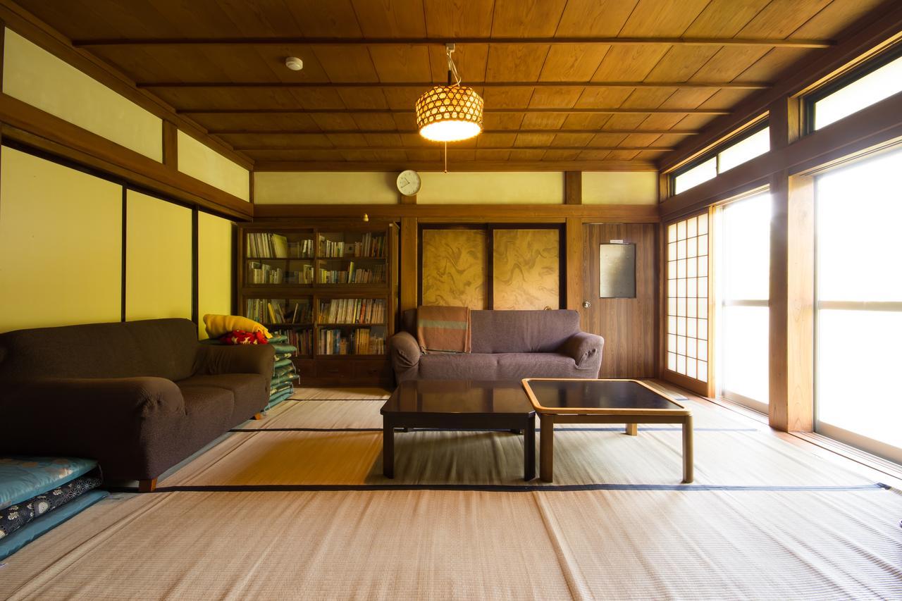 Guest House Takazuri-KITA Nanto Extérieur photo